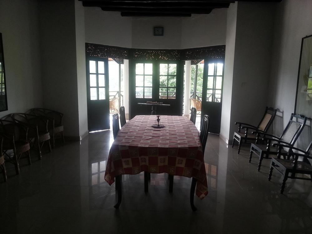 Kandy Holiday Home Bagian luar foto