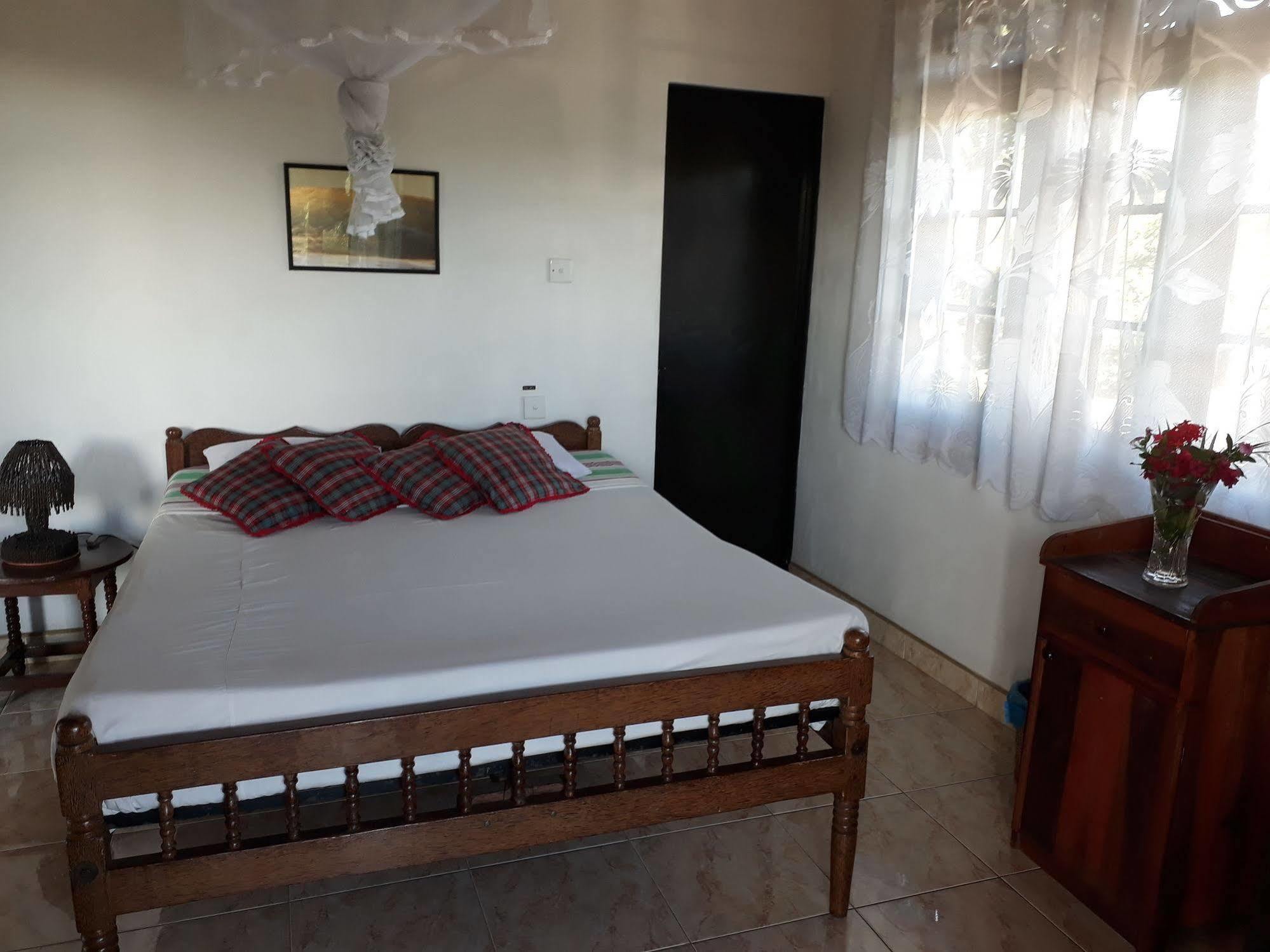 Kandy Holiday Home Bagian luar foto