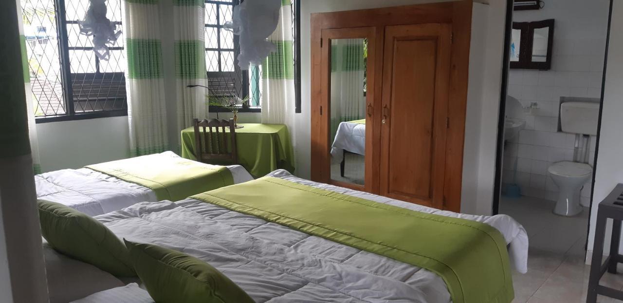 Kandy Holiday Home Bagian luar foto